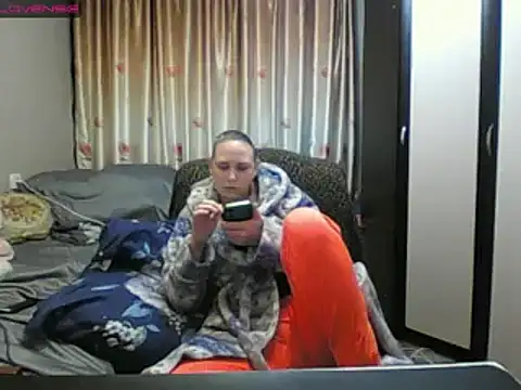 JenniDeep online show from January 18, 2026, 7:28 pm