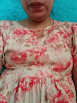 isha sharma2002 online show from November 25, 2025, 10:26 am