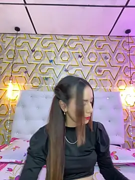 Snapshot of MelanyyJhonson15 chatting on November 24, 2025, 11:15 pm MelanyyJhonson15 online show from November 24, 2025, 11:15 pm