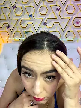 Snapshot of MelanyyJhonson15 chatting on December 18, 2025, 8:37 pm MelanyyJhonson15 online show from December 18, 2025, 8:37 pm