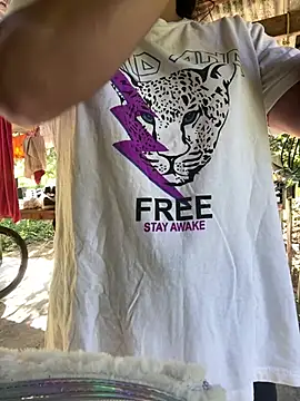 Monahliza online show from February 11, 2026, 11:26 am