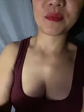 Diana-sexyy online show from April 1, 2026, 1:41 pm