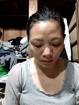 Snapshot of Lucky-688 chatting on December 3, 2025, 2:04 pm Lucky-688 online show from December 3, 2025, 2:04 pm