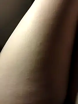 Snapshot of MysaLy2k chatting on February 6, 2026, 4:32 pm MysaLy2k online show from February 6, 2026, 4:32 pm