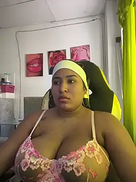 morena-2025 online show from June 11, 2026, 2:59 pm