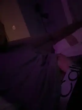 lucpompot online show from December 3, 2025, 6:32 am