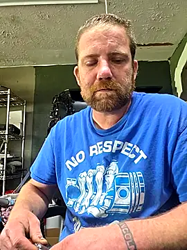 Snapshot of Txweld69 chatting on November 23, 2025, 6:19 pm Txweld69 online show from November 23, 2025, 6:19 pm