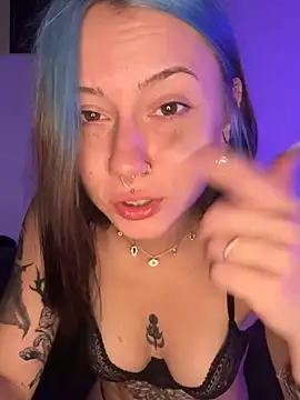 Snapshot of mysami420 chatting on July 16, 2026, 8:26 pm mysami420 online show from July 16, 2026, 8:26 pm