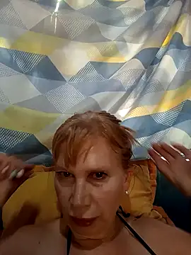 SexyMilf1211 online show from March 2, 2026, 9:32 pm