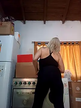 SexyMilf1211 online show from March 18, 2026, 5:16 pm