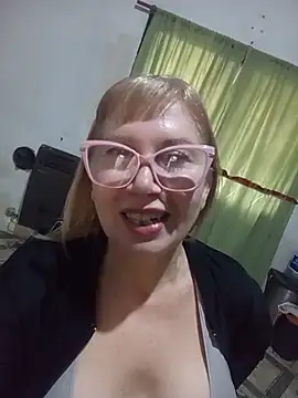 SexyMilf1211 online show from July 27, 2026, 4:03 pm
