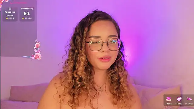 Snapshot of Amalia_Bennet chatting on November 14, 2025, 10:29 pm Amalia Bennet online show from November 14, 2025, 10:29 pm