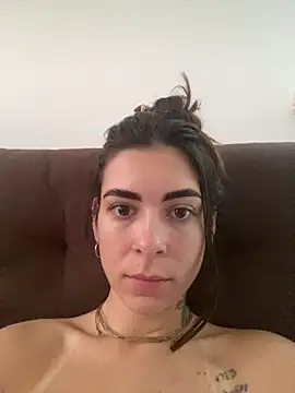 fer-nanda online show from February 14, 2026, 2:58 pm