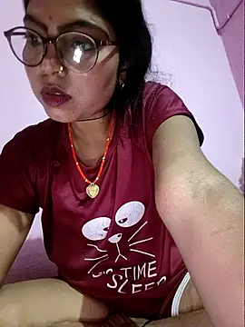 Snapshot of Jankisinghji chatting on February 1, 2026, 1:42 pm Jankisinghji online show from February 1, 2026, 1:42 pm