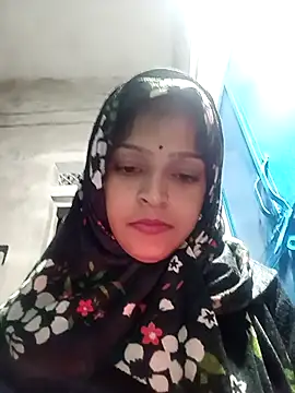 Snapshot of Mohni_hote chatting on January 18, 2026, 7:28 pm Mohni hote online show from January 18, 2026, 7:28 pm