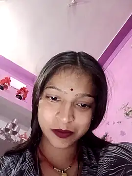 Snapshot of Mohni_hote chatting on February 9, 2026, 11:36 am Mohni hote online show from February 9, 2026, 11:36 am