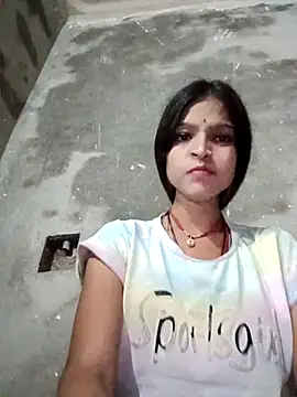 Snapshot of Mohni_hote chatting on February 12, 2026, 4:13 pm Mohni hote online show from February 12, 2026, 4:13 pm