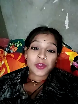 Snapshot of Mohni_hote chatting on February 18, 2026, 7:32 pm Mohni hote online show from February 18, 2026, 7:32 pm