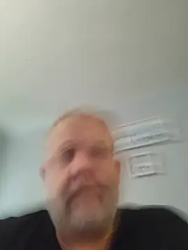 Mikey40wv online show from July 7, 2026, 7:29 pm