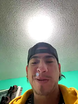 algila08 online show from November 23, 2025, 5:40 am