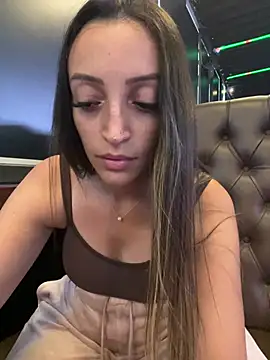 BelleRune online show from March 27, 2026, 7:46 pm