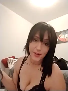 LaceyBlakeRoyaltyCakes online show from November 24, 2025, 10:42 pm