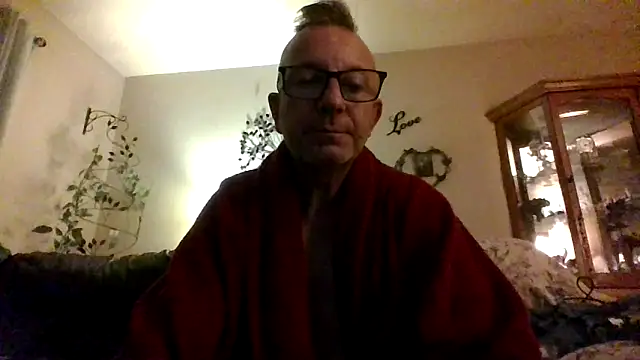 longsmooth4u online show from May 19, 2026, 11:05 am