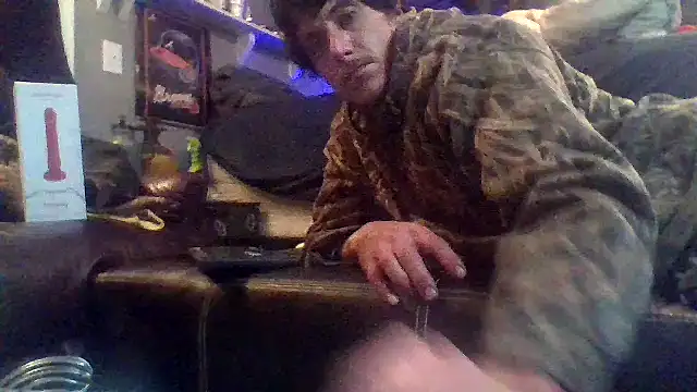 dickencidr online show from April 29, 2026, 4:38 am