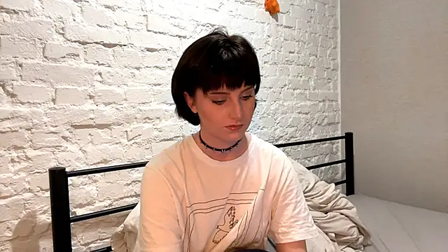 Snapshot of WenGesing chatting on November 22, 2025, 12:26 pm WenGesing online show from November 22, 2025, 12:26 pm