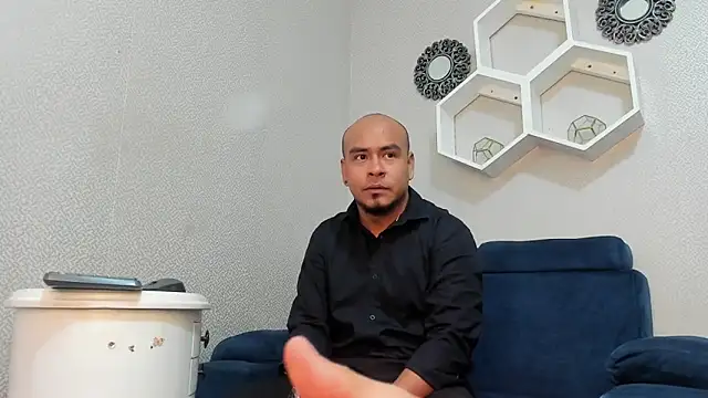 Malachi Marx online show from November 17, 2025, 12:33 pm