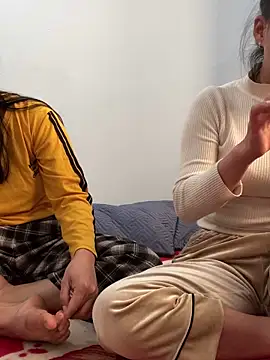 pitty mymi online show from December 19, 2025, 7:04 am