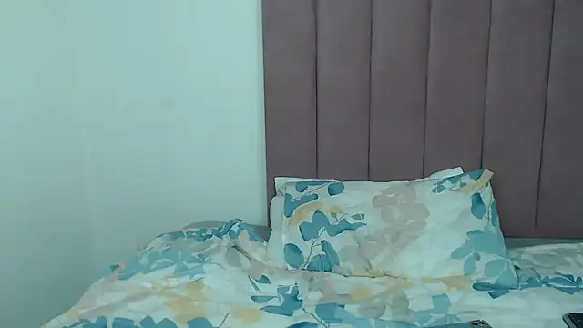 Mogheul Slay online show from December 13, 2025, 8:25 pm