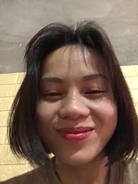 Trangbabylove online show from February 5, 2026, 1:10 am