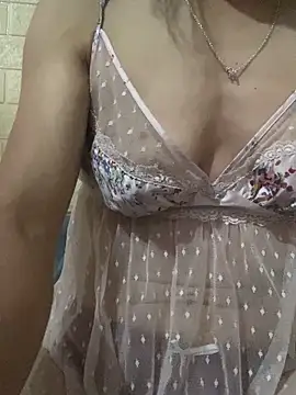 Trangbabylove online show from June 5, 2026, 5:58 am