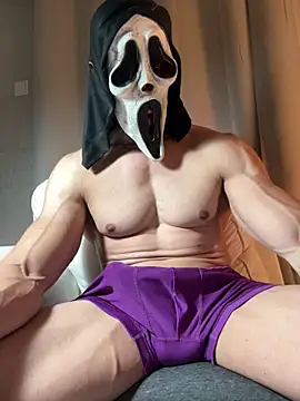 Luna MaskedMan online show from December 18, 2025, 11:55 pm