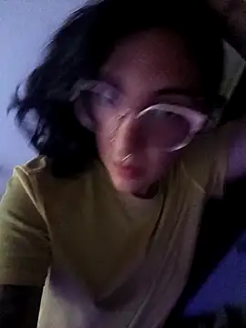 Melinerd online show from March 23, 2026, 6:12 pm