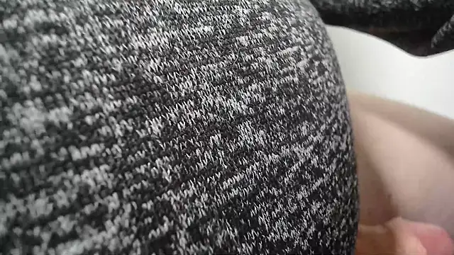 Snapshot of Mike20257@xh chatting on November 24, 2025, 11:15 pm Mike20257xh online show from November 24, 2025, 11:15 pm