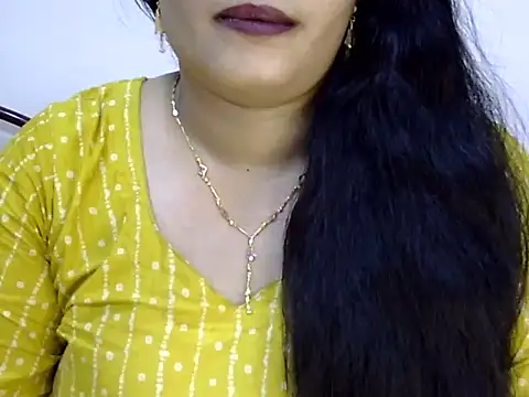 Muskan Jha online show from May 24, 2026, 3:17 pm