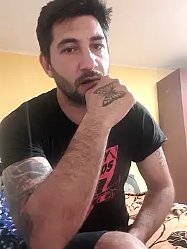 Exuuuuu1 online show from May 22, 2026, 7:48 am