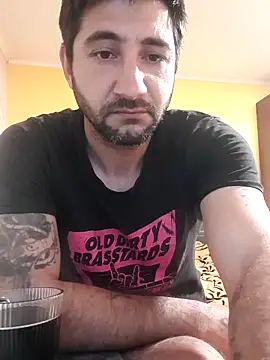 Exuuuuu1 online show from May 23, 2026, 7:02 am