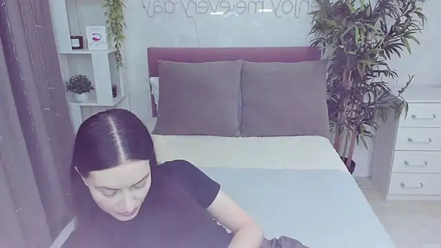 YOURTeacher  online show from November 16, 2025, 6:57 pm