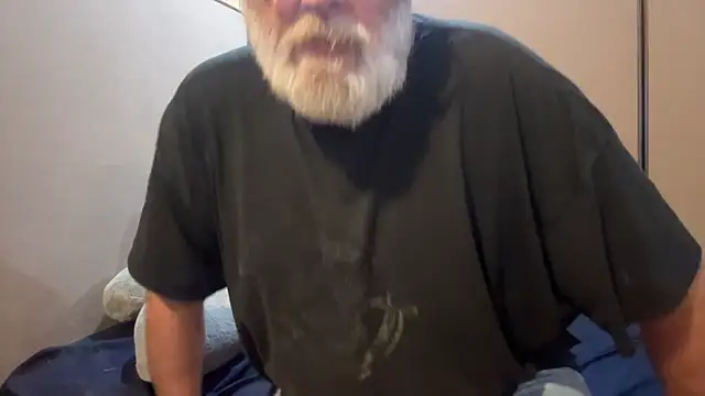 Snapshot of naughtyhubbynxtdoor chatting on November 15, 2025, 6:59 pm naughtyhubbynxtdoor online show from November 15, 2025, 6:59 pm