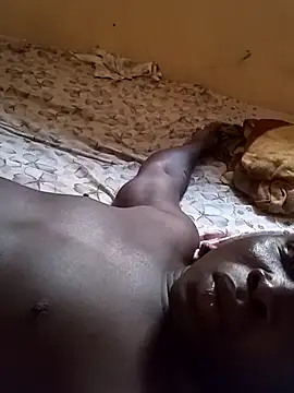 Snapshot of a_jose3 chatting on November 30, 2025, 10:36 pm a jose3 online show from November 30, 2025, 10:36 pm