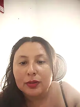 BWW-CINDY11 online show from April 4, 2026, 7:44 pm