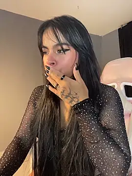 Sophie wyld online show from December 20, 2025, 12:51 am