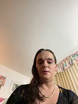 tsashelayamylynzy online show from November 26, 2025, 2:23 am