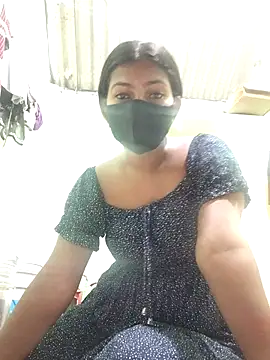 Snapshot of Hot-Pari2 chatting on November 17, 2025, 6:19 am Hot-Pari2 online show from November 17, 2025, 6:19 am