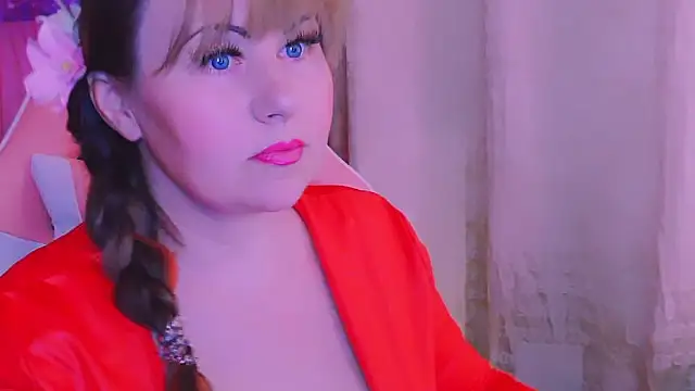 BESTLOLA online show from April 18, 2026, 9:13 am