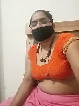 Snapshot of Menka_cut34 chatting on July 8, 2026, 11:42 pm Menka cut34 online show from July 8, 2026, 11:42 pm