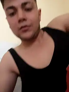 uuserxw online show from November 16, 2025, 10:54 am